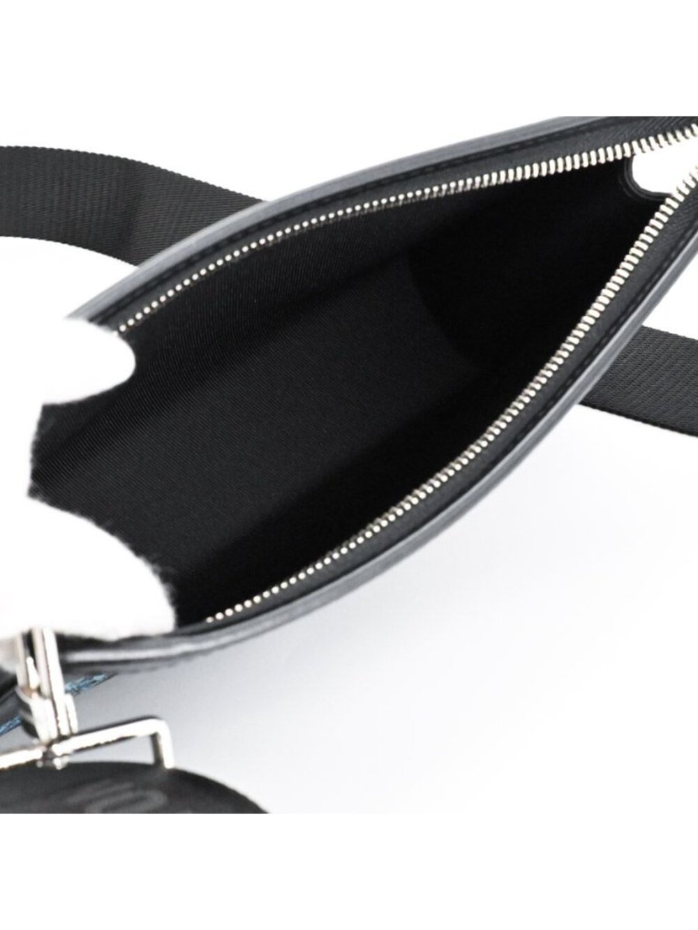 Louis Vuitton Shoulder Bag Gaston Wearable Wallet - Picture 4 of 8